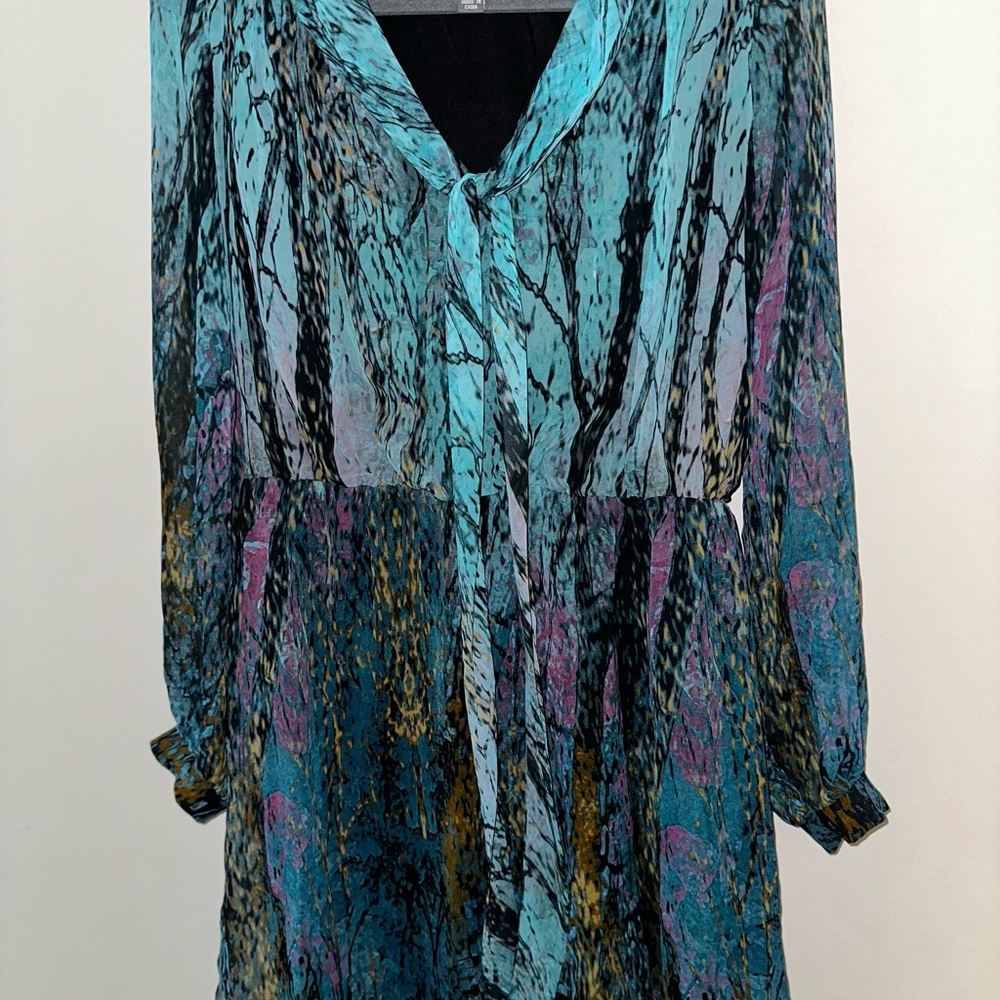 Elegant Donna Ricco Water Color Dress